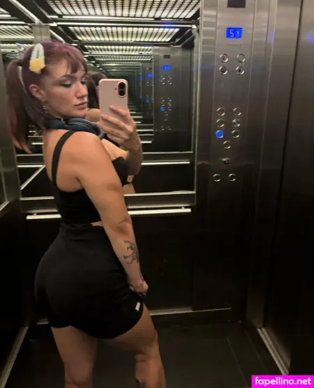 Mikibby OnlyFans Thumbnail #MlNnab3Bw5