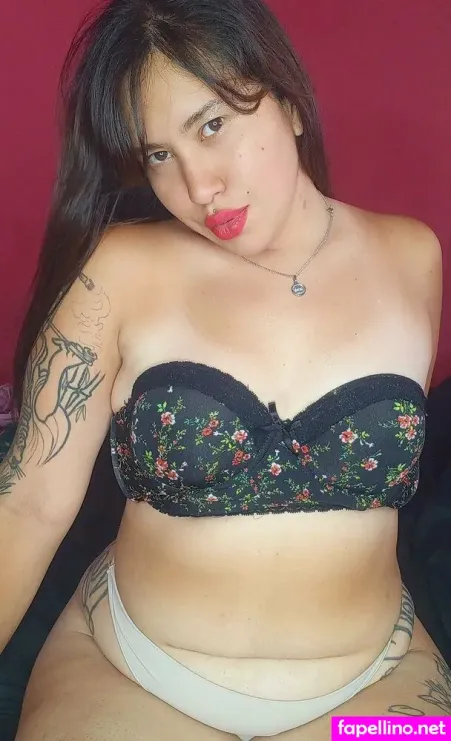 Mikicurvymom OnlyFans Thumbnail #6QAMuSoiTX