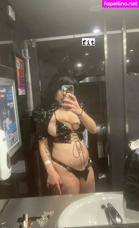 Mikiisdamnation OnlyFans Thumbnail #0VB7R7qgbW