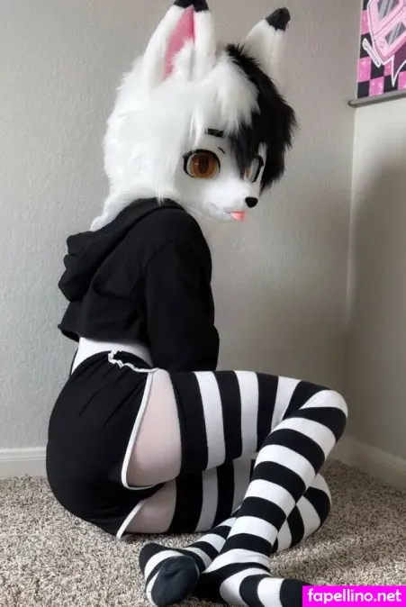Mikiwoof OnlyFans Thumbnail #4J7FUTNZQf