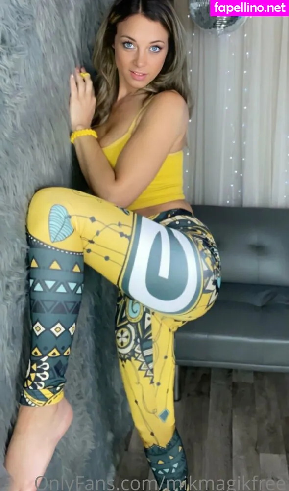 Mikaylahstyles, mikmaaak, mikmagik_ Nude Leaked OnlyFans Photo #JXF2X54XHd