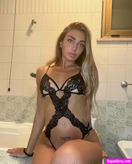 Mikyymouse OnlyFans Thumbnail #rGlsaGfagM