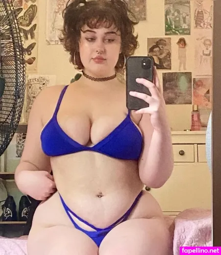 Mila Bloom OnlyFans Thumbnail #BqtG8nMZMO