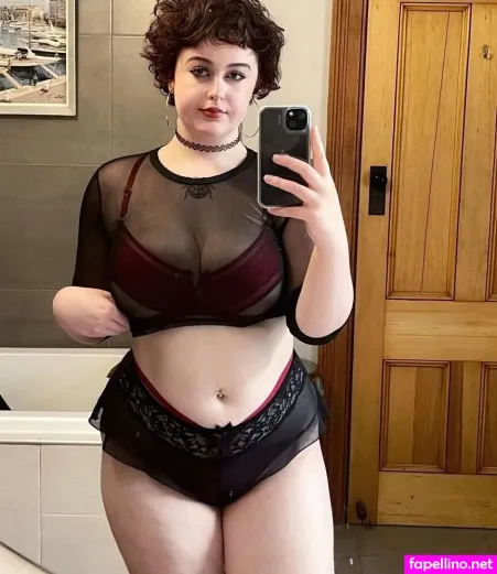 Mila Bloom OnlyFans Thumbnail #OuCCZNjmDv