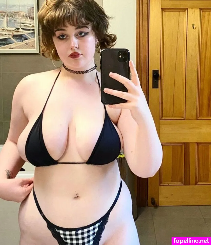 m1labl00m, miadelish Nude Leaked OnlyFans Photo #a9QCvcbhm7