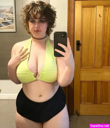 Mila Bloom OnlyFans Thumbnail #jPG3DipxSI