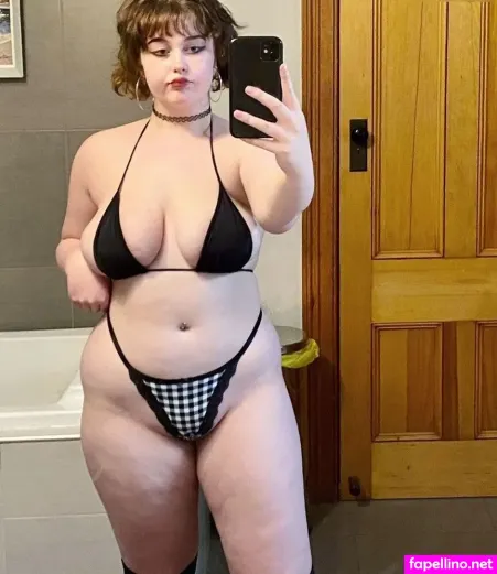 Mila Bloom OnlyFans Thumbnail #mrQ0FwmC0g