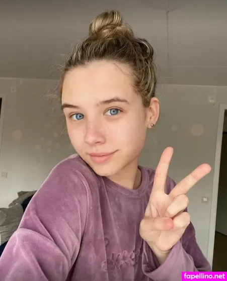 Mila Deee OnlyFans Thumbnail #4fRAl8DcDW