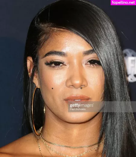 Mila J OnlyFans Thumbnail #biOEf3yrEI