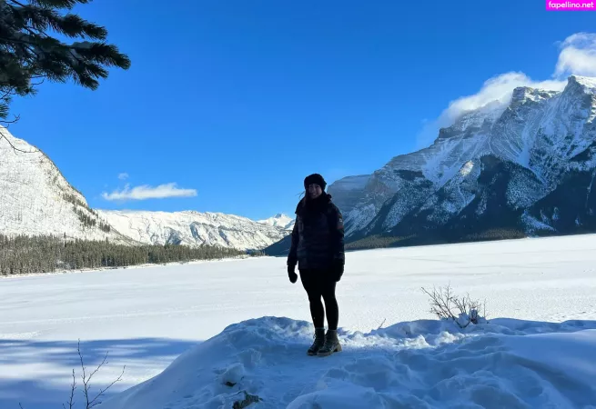 Mila James OnlyFans Thumbnail #9s3x8YfZZv