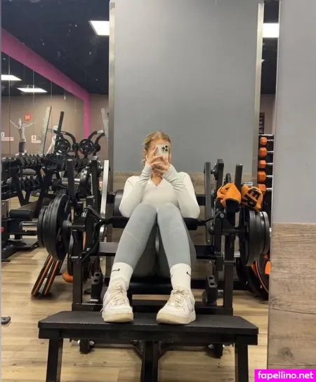 Mila Kmp OnlyFans Thumbnail #MRp0c7X5bX