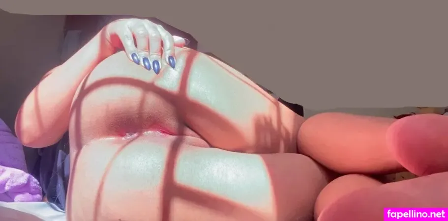 Mila Kush OnlyFans Thumbnail #IxFEPNMwUc