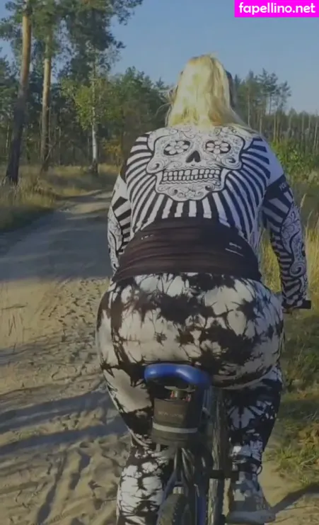 Mila Kuznetsova 1 OnlyFans Thumbnail #y2xDQ2eEi9