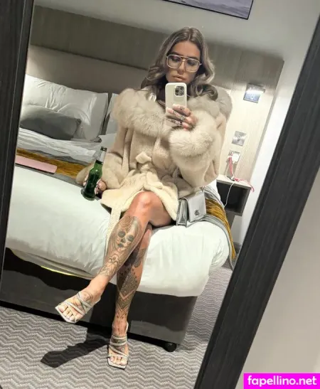 Mila Lou OnlyFans Thumbnail #rPwKHrCDyj