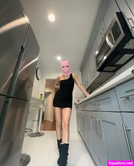 Mila Mask OnlyFans Thumbnail #0qtzMTnsV6