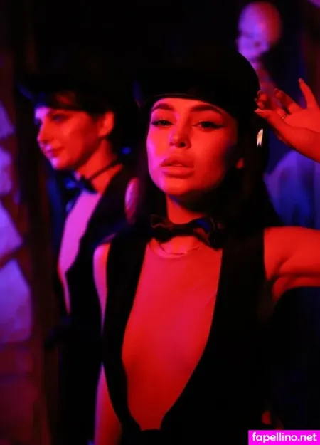 Mila Moore OnlyFans Thumbnail #M1r2BR9rZm