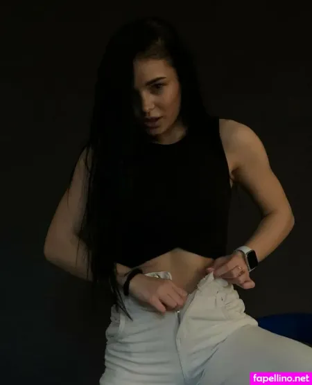 Mila Moore OnlyFans Thumbnail #wj4q5AskBG