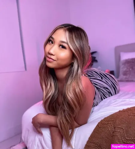 Mila Parker OnlyFans Thumbnail #C9grnO9lVZ