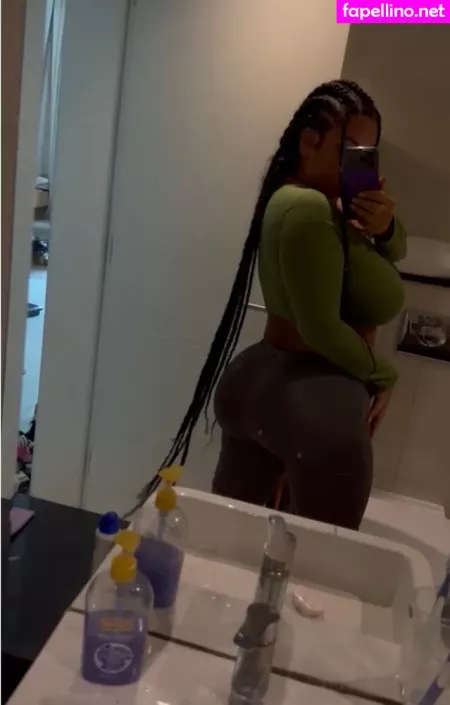 Mila Pink 1 OnlyFans Thumbnail #cpYVAMSpK3