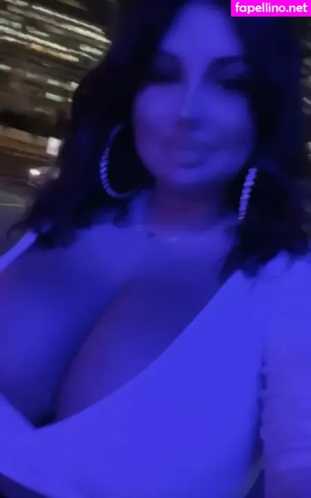 Mila Pink 1 OnlyFans Thumbnail #ofrkIrN5Vc