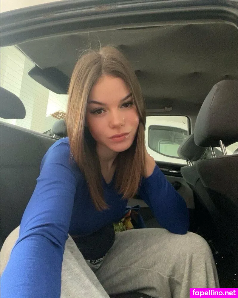 mila.x.a, mila.xa Nude Leaked OnlyFans Photo #0dIt13lDQ4