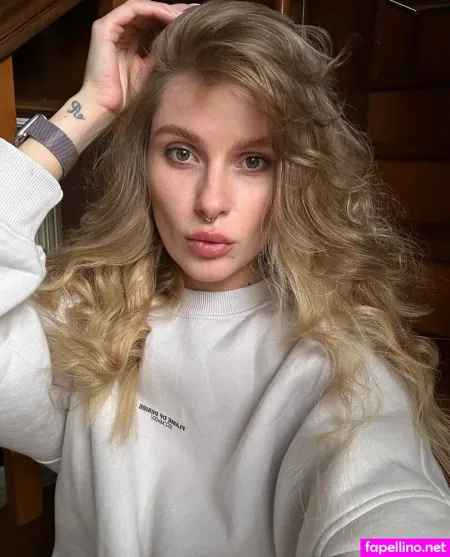 Milaaa Rose OnlyFans Thumbnail #a3Oe4Q7TfE