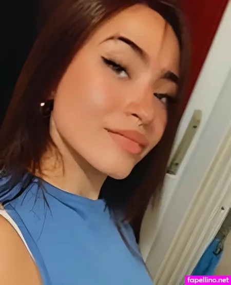 Milaagros Abril OnlyFans Thumbnail #OZPdR4PGf8