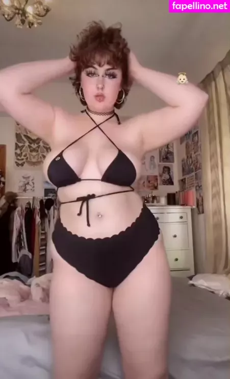 Milabloomoo OnlyFans Thumbnail #1iUgrUkJ38