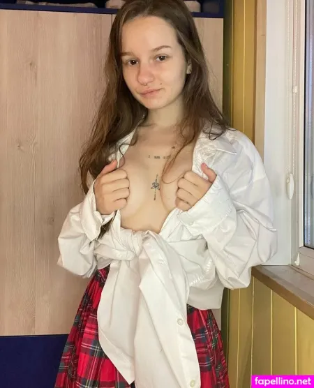 Milaclark7 OnlyFans Thumbnail #LjgU5Dr7Lf