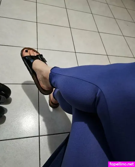 Milafeet261 OnlyFans Thumbnail #r45v2FP8eT