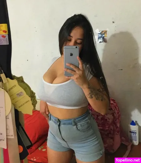 Milagros Gonzalez OnlyFans Thumbnail #1gaVZ6bXQq