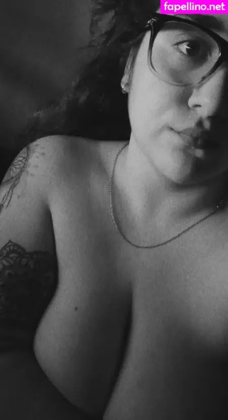 Milagrosss98 OnlyFans Thumbnail #xLj1dh1Q4d