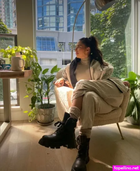 Milakream OnlyFans Thumbnail #3tXjfdEUq7