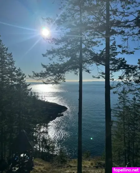 Milakream OnlyFans Thumbnail #CzKfrp2uEd