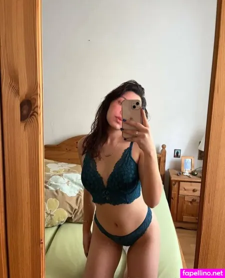 Milamariaa OnlyFans Thumbnail #t290rQ6cOt