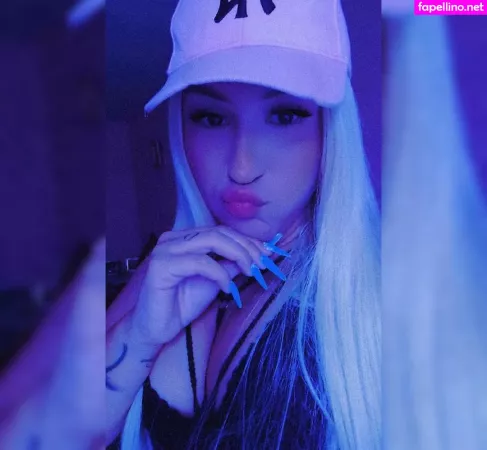 Milan Vickers OnlyFans Thumbnail #B6qqktxKmC