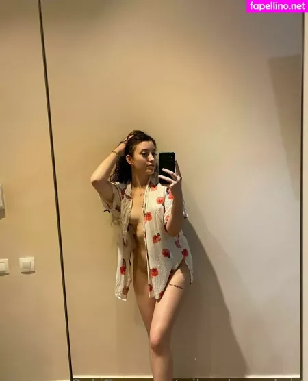 Milana Knows OnlyFans Thumbnail #58YHkbu4la
