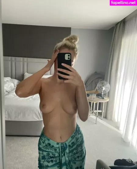 Milanaasuna OnlyFans Thumbnail #b7VxxN4Yi7
