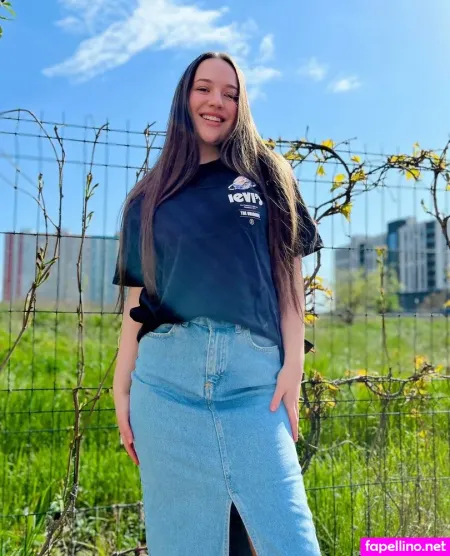 Milanahotie OnlyFans Thumbnail #qRigoTwAze