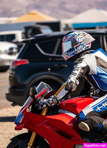 Milangeis OnlyFans Thumbnail #4PdSufDTt6