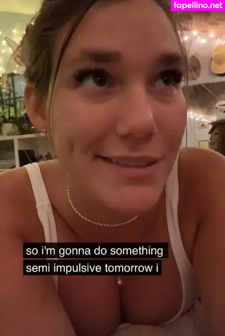 Milanka Bee Milanka Bee OnlyFans Thumbnail #Ic1fJIMhnd