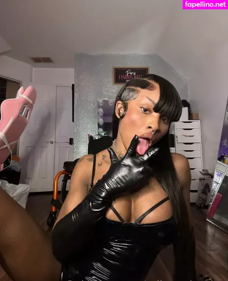 Milanvalentine OnlyFans Thumbnail #RflBR0OAsT