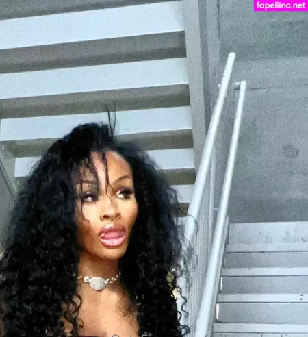 Milanvalentine OnlyFans Thumbnail #TIzfIX71GJ