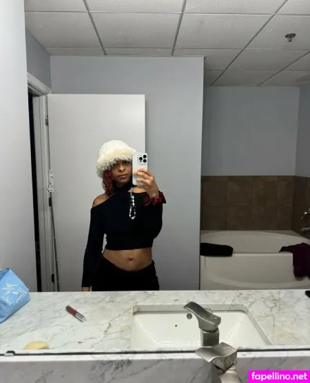 Milasapothecary OnlyFans Thumbnail #8sGZrMuU75