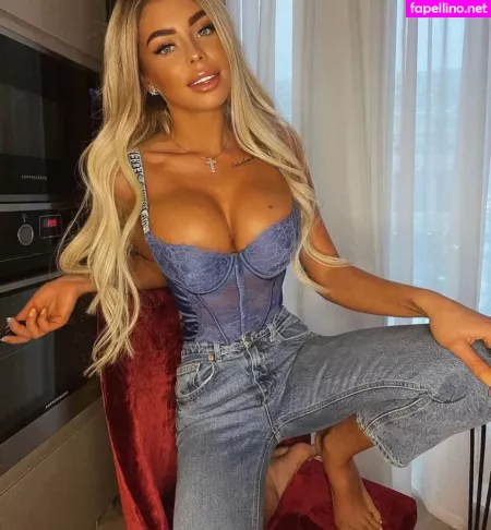 Milash Nastya D OnlyFans Thumbnail #auf10AEEO2