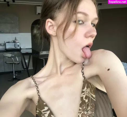 Milashka420 OnlyFans Thumbnail #0ehwGzIRXX
