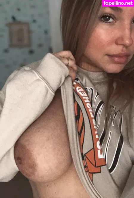 Milaskyy22 OnlyFans Thumbnail #zFWpIwmCU7