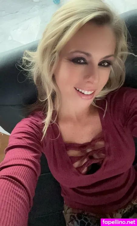 Mildwifebarbie OnlyFans Thumbnail #Qd0Gajc1th