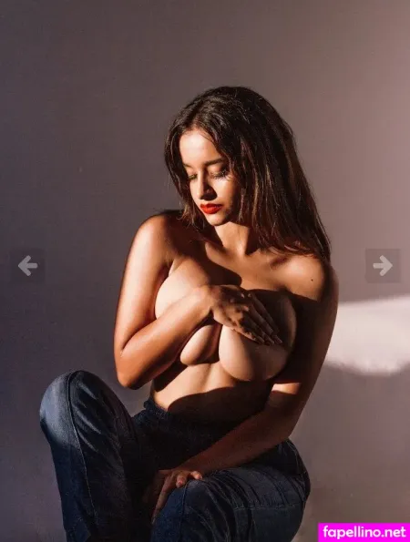 Mile Sanabria OnlyFans Thumbnail #LCTeYc5f4C