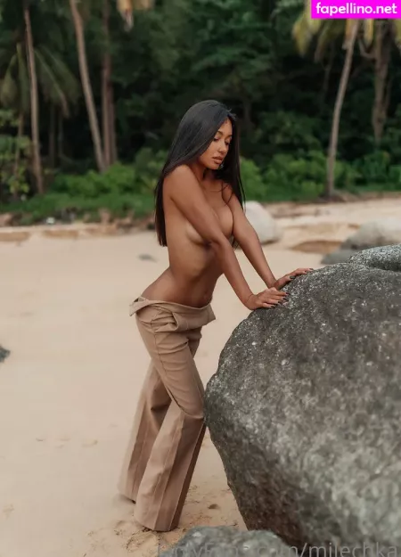 Milechka OnlyFans Thumbnail #LrH6a5Jyc9